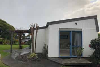 8b shelly Bay Road, Beachlands