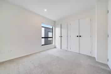 11/3 Cape Road, Mangere