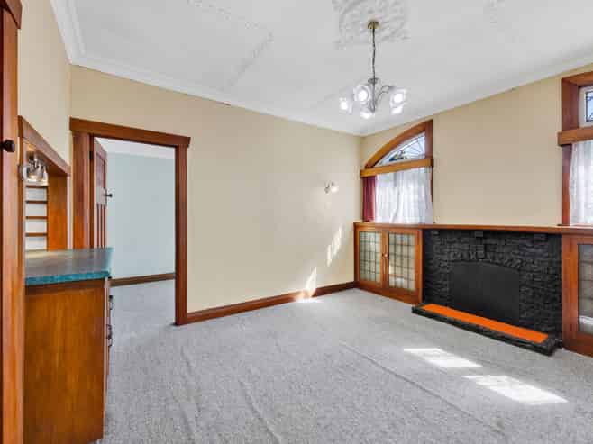 36 Percy Avenue, Stratford