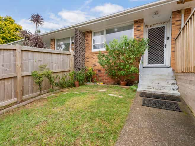 2/16 Boyd Avenue, Royal Oak