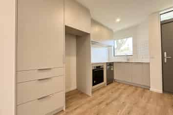 7/176 England Street, Linwood