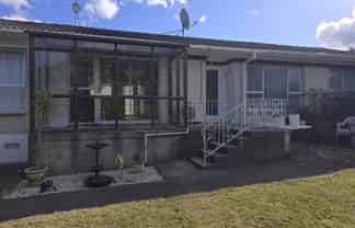 2/15 Parker Avenue, New Lynn