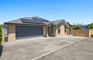 48 Adams Lane, Springlands