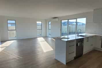 51 Oates Street, Lincoln