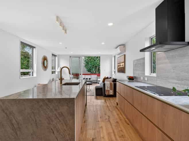 6/21 McArthur Avenue, Saint Heliers