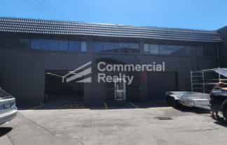 Large Standalone Mt Eden Warehouse