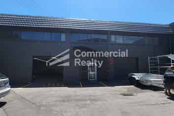 Large Standalone Mt Eden Warehouse