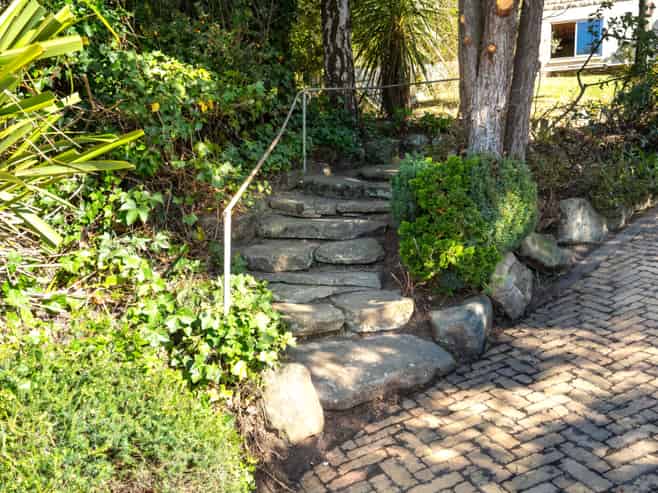 13 Delphic Street, Sawyers Bay