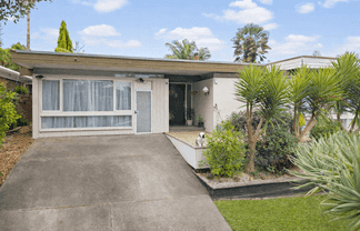 21 Lawrence Cresent, Hillpark