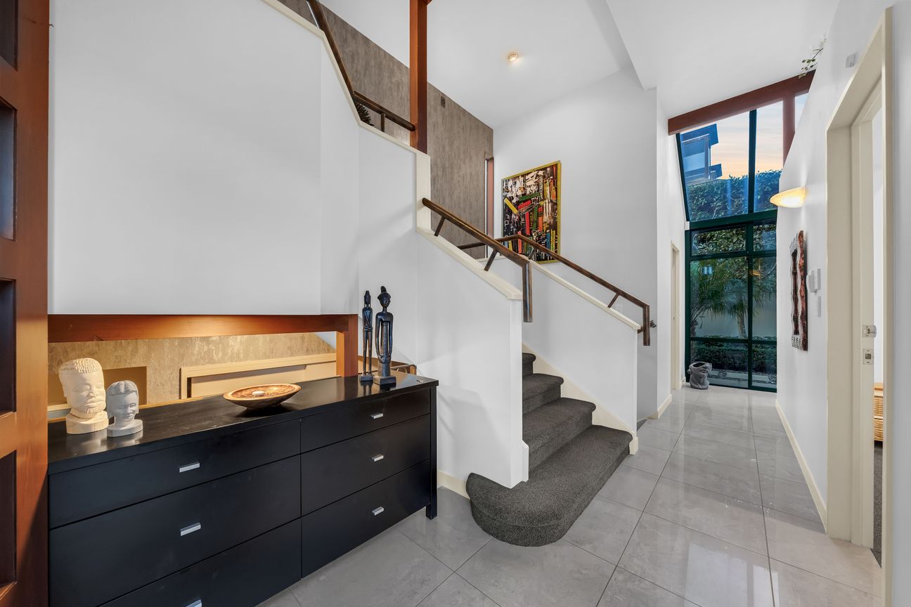 Beat the Macleans Rush | Priced Well Below CV! - Widok 5