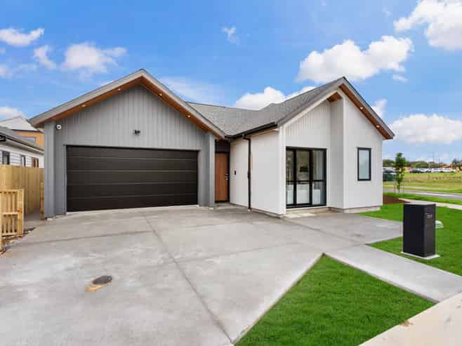 370 Linwood Road, Karaka