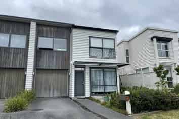 9  Costa Viva Crescent, Karaka