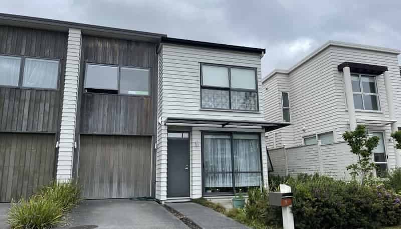 9  Costa Viva Crescent, Karaka