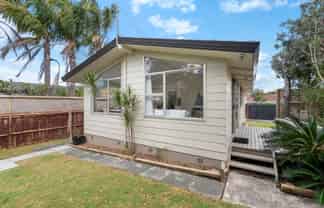 2/62 Rawhiti Road, One Tree Hill