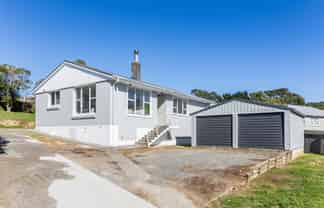 25 Loongana Street, Waitangirua