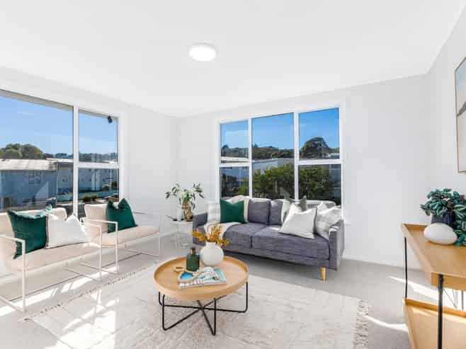 25 Loongana Street, Waitangirua