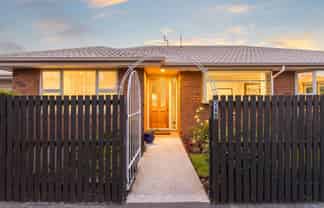 2/26 Studholme Street, Somerfield