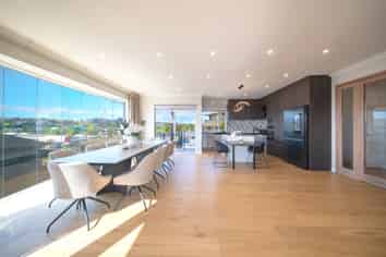 72 Compass Point Way, Half Moon Bay