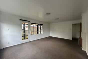 817B High Street, Boulcott