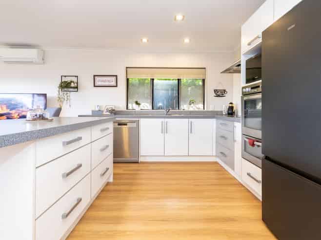 29 Johnstone Drive, Fitzherbert