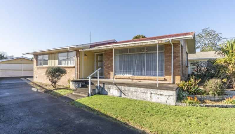 14 Betley Crescent, Fairview Downs