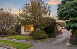 11 Dunster Street, Burnside