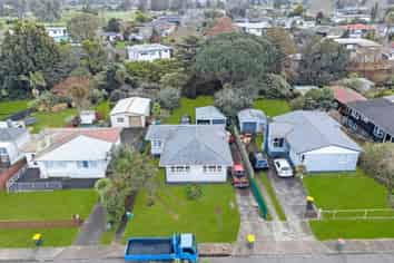 34 McLean Avenue, Papatoetoe