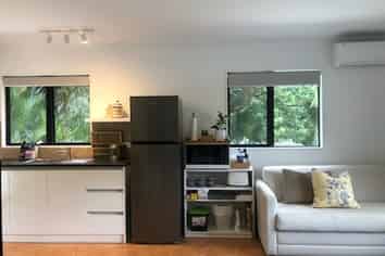 a/147 Omaha Valley Road , Matakana