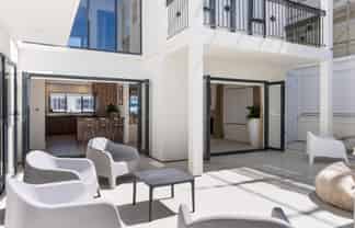  Beach Road, Mairangi Bay