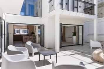  Beach Road, Mairangi Bay