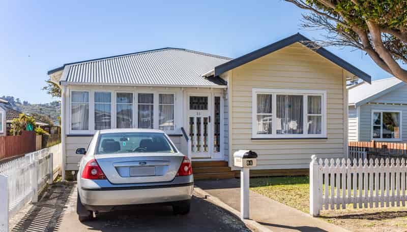 51 Rex Street, Miramar