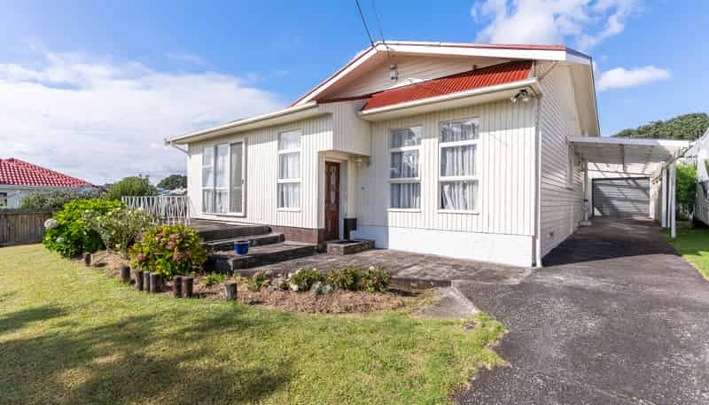 30 Louvain Avenue, Three Kings