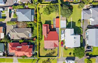 30 Louvain Avenue, Three Kings