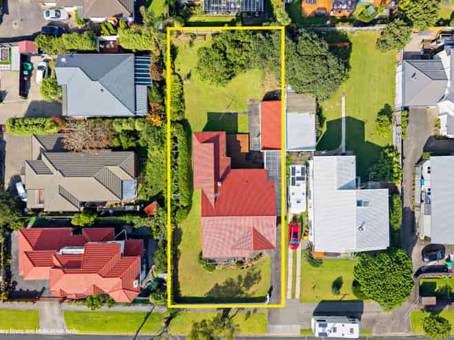 30 Louvain Avenue, Three Kings