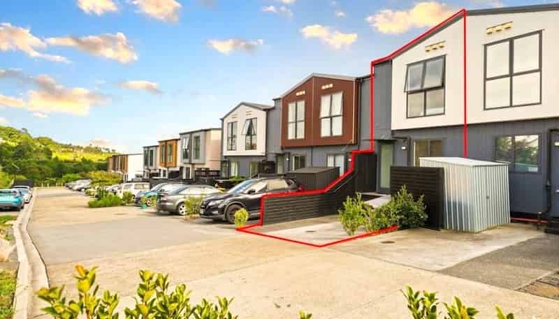 77 Tahere Road, Flat Bush