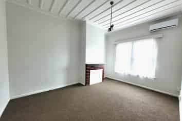 2/24 Pascal Street, Takaro