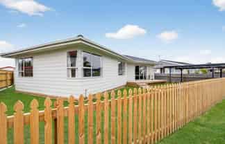 406C Avenue Road West, Hastings