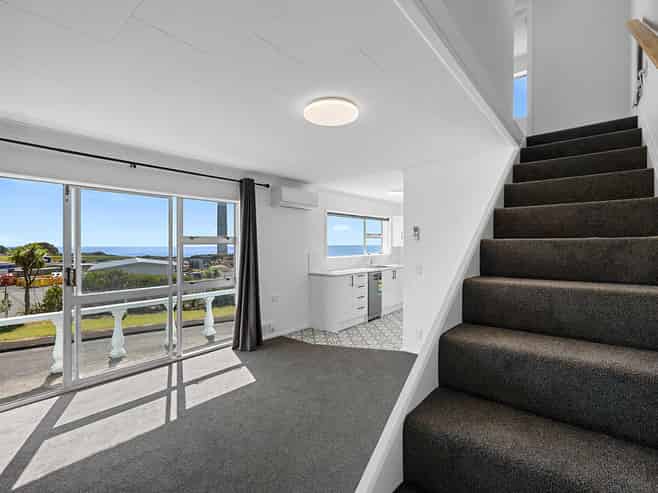 27A Port View Crescent, Moturoa