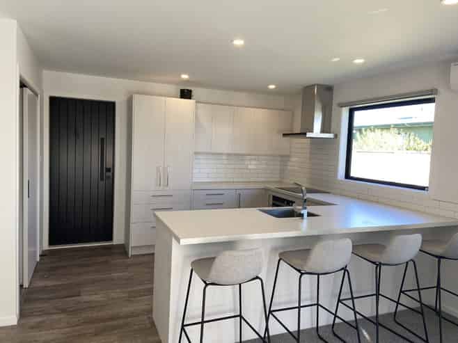 907  Oliphant Road, Raureka