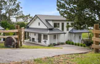 219 Spur Road, Stillwater