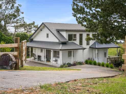 219 Spur Road, Stillwater