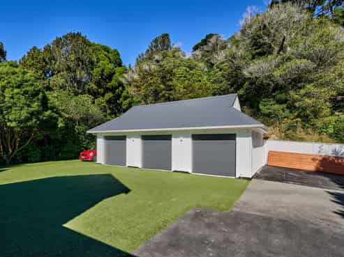 1 Wilton Bush Road, Wilton
