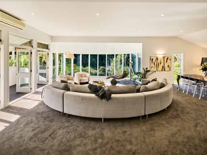 1 Wilton Bush Road, Wilton