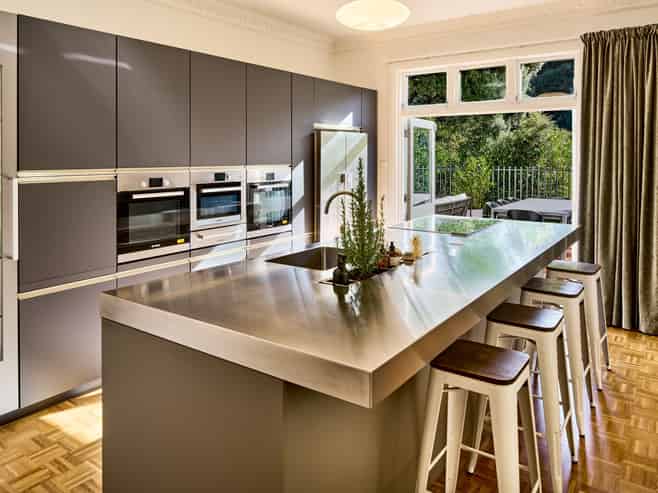 1 Wilton Bush Road, Wilton