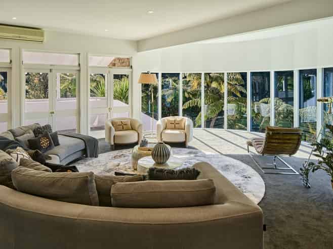 1 Wilton Bush Road, Wilton