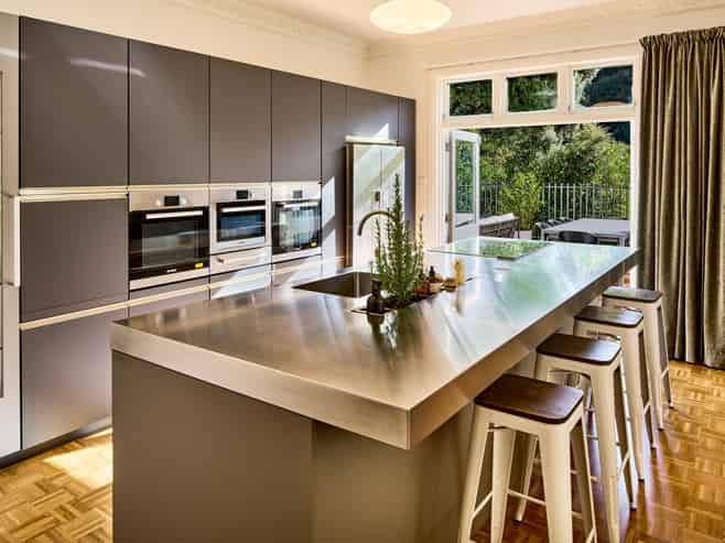 1 Wilton Bush Road, Wilton