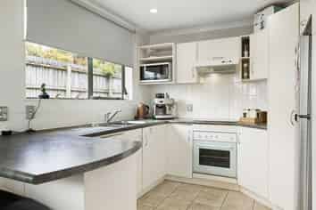 14 Mount Lebanon Crescent, The Gardens