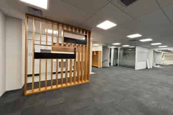 Office near the Airport with Parking 