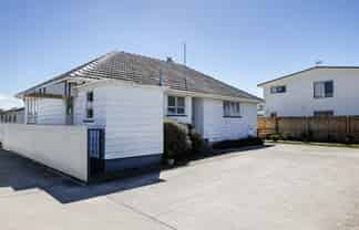 1033 Hood Street, Mayfair