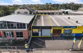 ROAD FRONT DUAL ENTRY